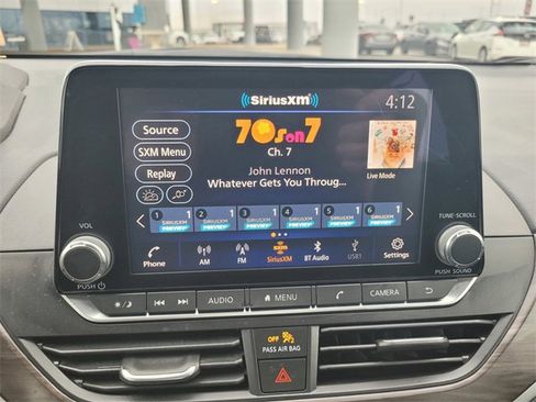 Used 2024 Nissan Altima 2.5 SV image 23