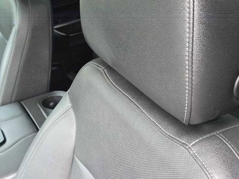 Used 2021 GMC Sierra 1500 SLT image 15