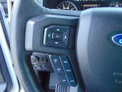 Used 2018 Ford F150 XLT w/ Equipment Group 302A Luxury image 17