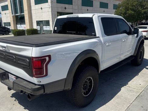 Used 2020 Ford F150 Raptor w/ Equipment Group 802A Luxury AWD/4WD image 28