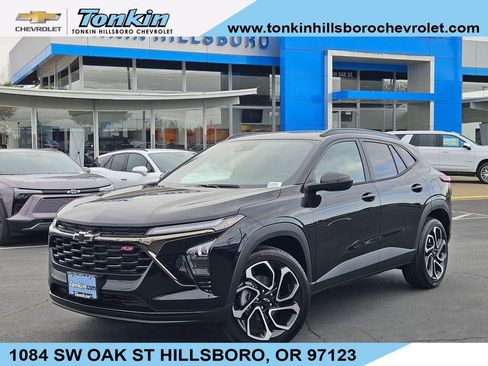 New 2026 Chevrolet Trax RS FWD image 1