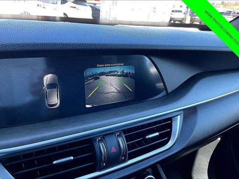 Used 2018 Alfa Romeo Stelvio Ti Sport image 21