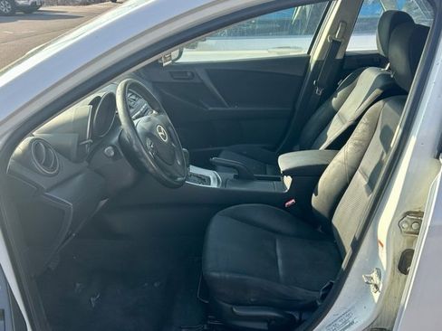 Used 2010 MAZDA MAZDA3 i Sport image 4