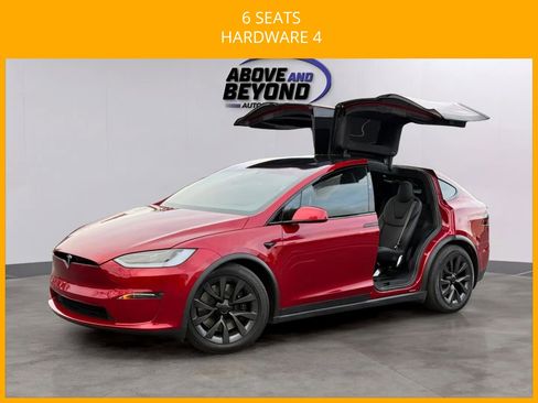 Used 2023 Tesla Model X image 1