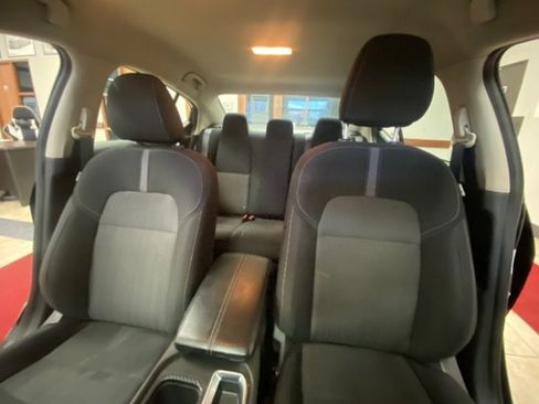 Used 2024 Nissan Sentra SV image 19