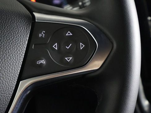 Used 2024 Chevrolet Traverse LT image 40