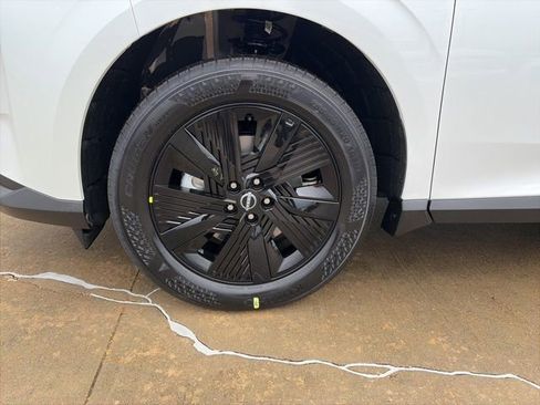 New 2026 Nissan Murano SV image 8