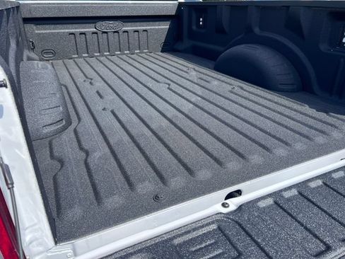 New 2026 Ford F350 4x4 Regular Cab Super Duty image 9