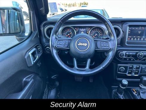 Certified 2022 Jeep Wrangler Unlimited Sport AWD/4WD image 18