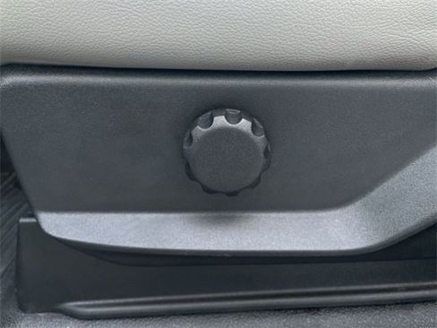 Used 2021 Ford F250 XL w/ Power Equipment Group image 12