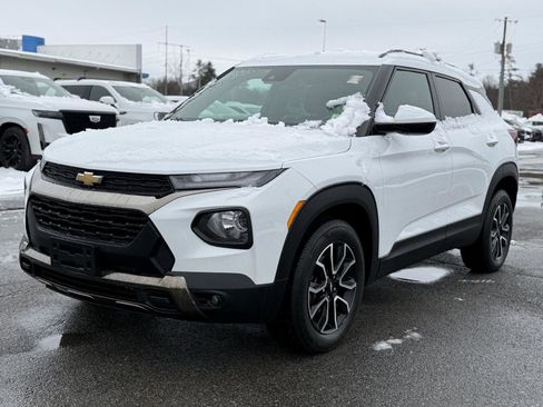 Used 2021 Chevrolet TrailBlazer ACTIV w/ Technology Package image 9