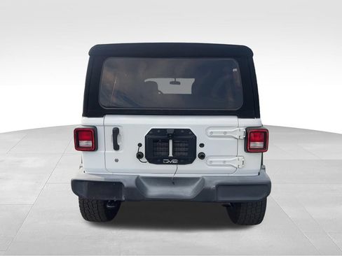 Used 2018 Jeep Wrangler Unlimited Sport AWD/4WD image 35