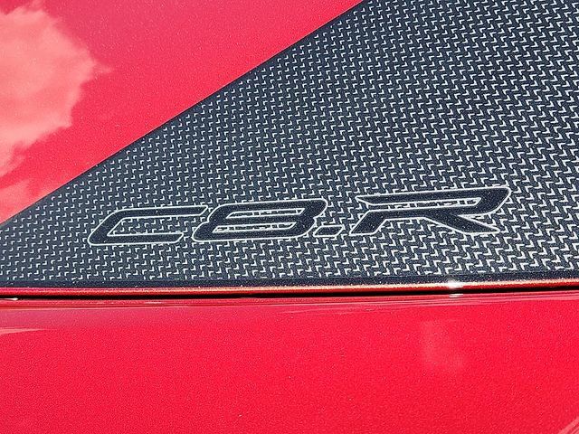 Used 2025 Chevrolet Corvette E-Ray AWD/4WD image 9