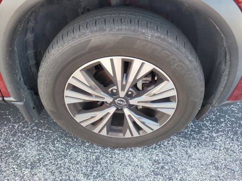 Used 2022 Nissan Rogue SV w/ SV Premium Package FWD image 10