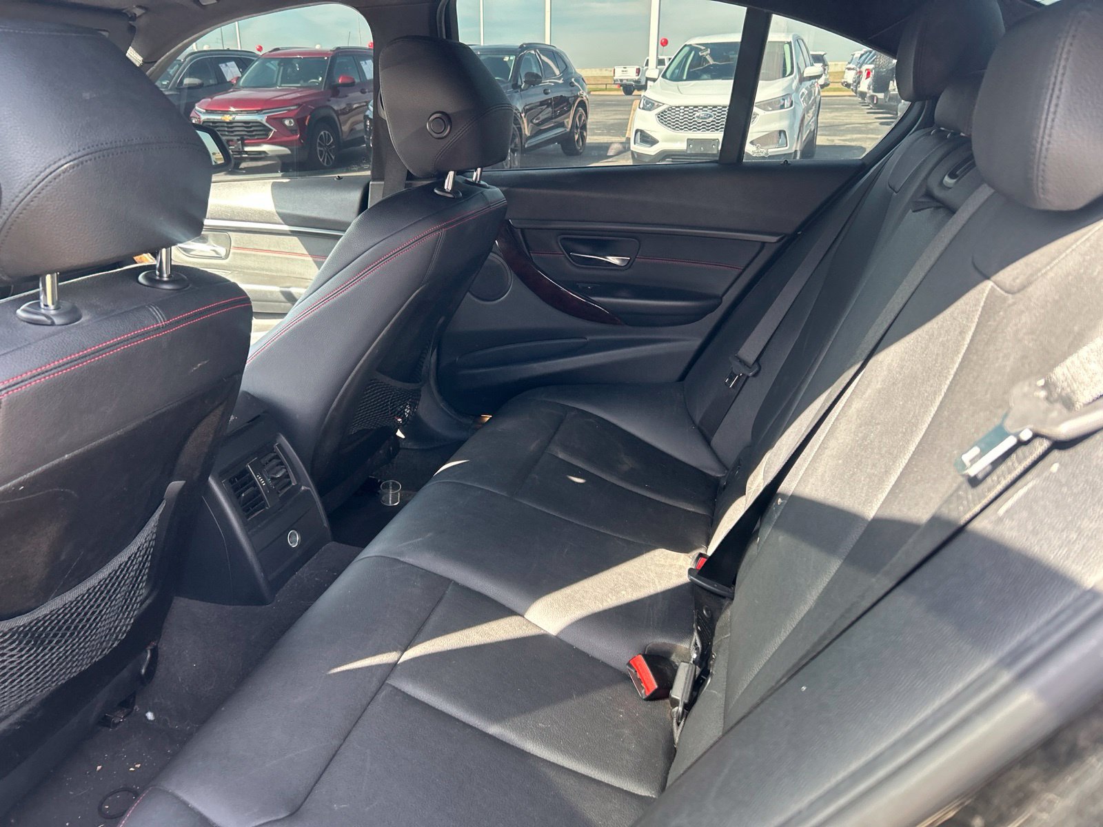 Used 2015 BMW 328i xDrive Sedan AWD/4WD image 9