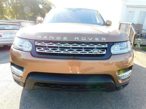 Used 2016 Land Rover Range Rover Sport HSE image 11