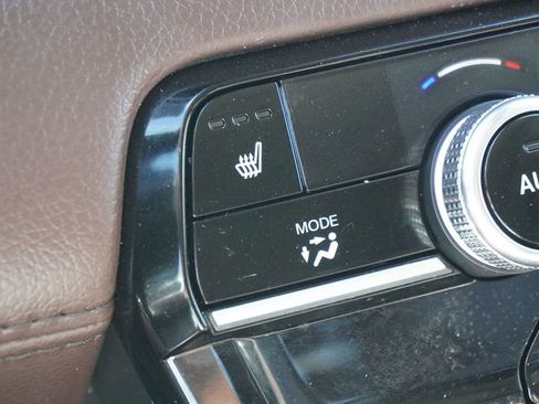 Used 2026 Honda Pilot Touring image 36