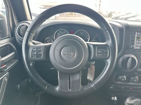 Used 2017 Jeep Wrangler Unlimited Sport image 27