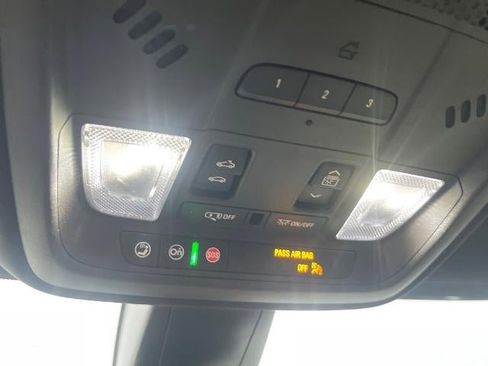 Used 2023 Cadillac XT5 Premium Luxury image 16