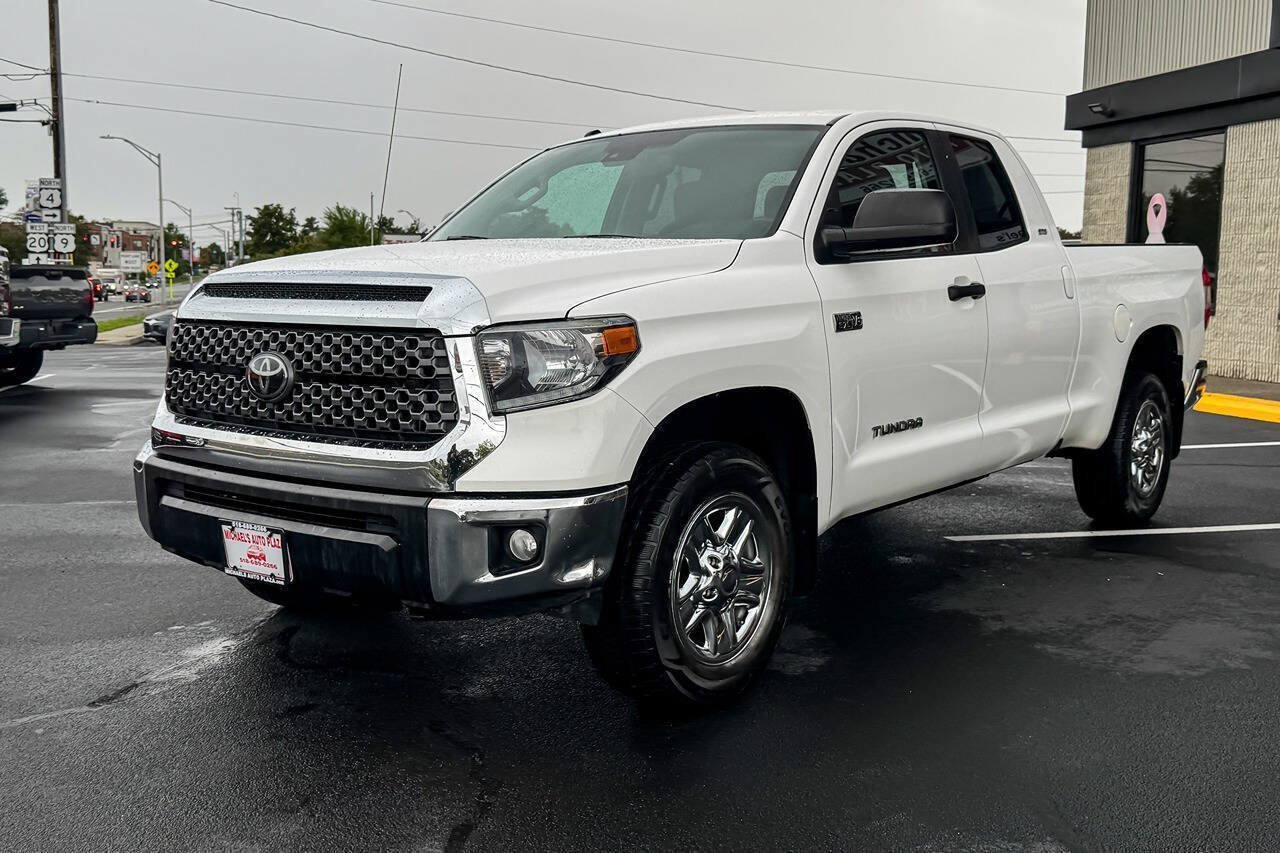 Used 2019 Toyota Tundra SR5 AWD/4WD image 8