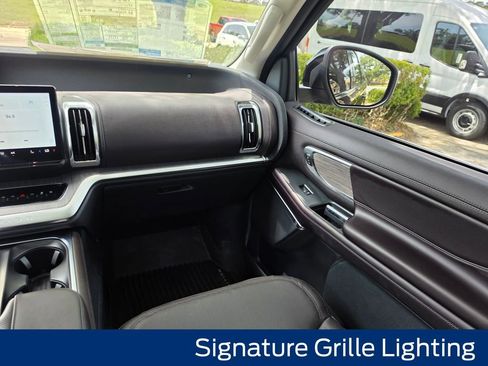 New 2026 Ford Expedition Max Platinum w/ Platinum Ultimate Package AWD/4WD image 19