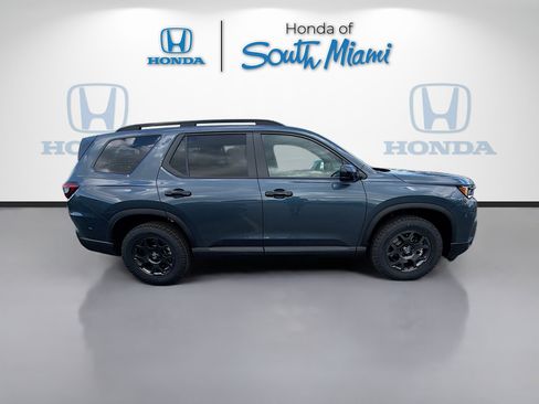 New 2026 Honda Pilot TrailSport image 8