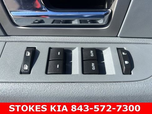 Used 2011 Ford F150 XLT image 14