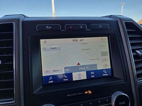 Used 2021 Ford Expedition XLT image 29