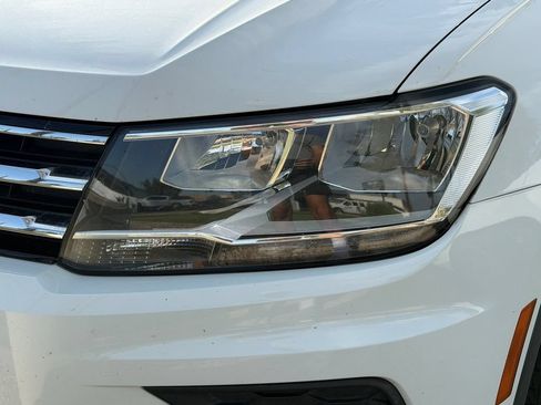 Used 2020 Volkswagen Tiguan S FWD image 10