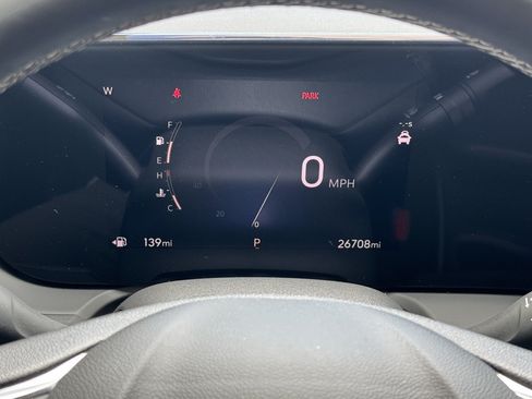 Used 2025 Buick Encore GX Preferred AWD/4WD image 21