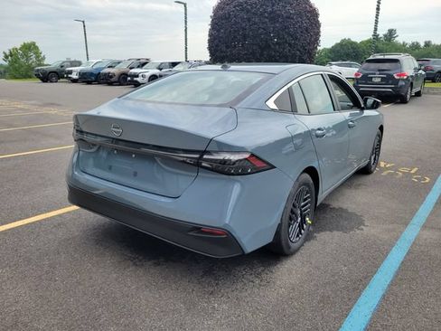 New 2026 Nissan Sentra SV w/ SV Convenience Package FWD image 4