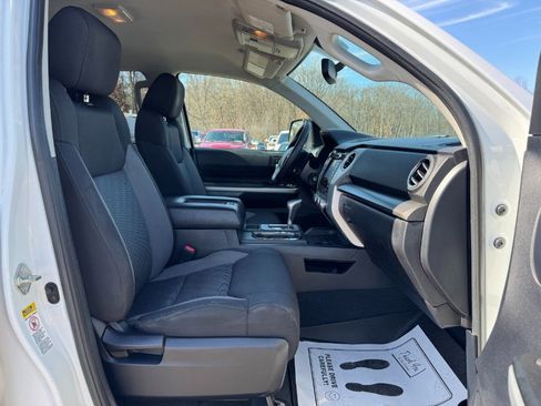 Used 2014 Toyota Tundra SR5 image 18