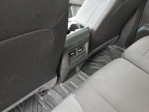 Used 2024 Chevrolet Colorado Trail Boss w/ Advanced Trailering Package AWD/4WD image 7