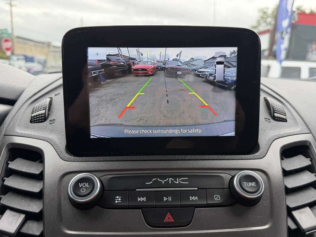 Used 2023 Ford Transit Connect XLT FWD image 29