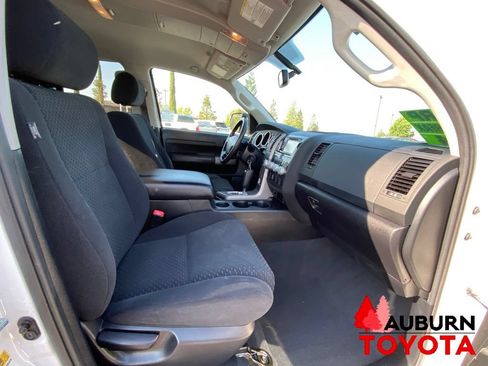 Used 2012 Toyota Tundra 4x4 Double Cab w/ SR5 Pkg image 15