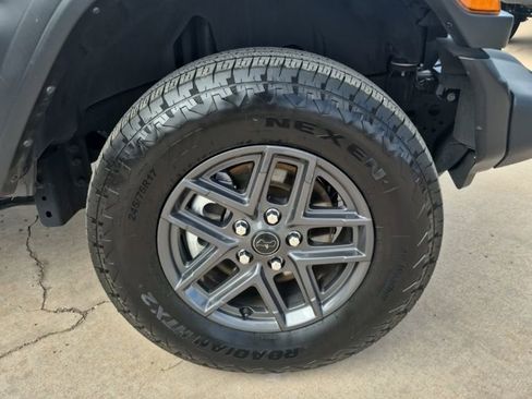 Certified 2024 Jeep Wrangler Unlimited Sport AWD/4WD image 11