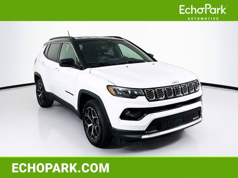 Used 2025 Jeep Compass Limited AWD/4WD image 1