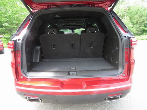 Used 2022 Chevrolet Traverse High Country image 19