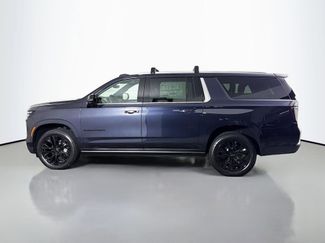 New 2025 Chevrolet Suburban Premier video 4