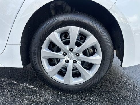 Used 2021 Toyota Corolla LE w/ Carpet Mat Package (TMS) image 26