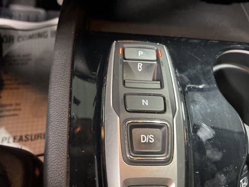 Used 2022 Honda Pilot Touring image 33