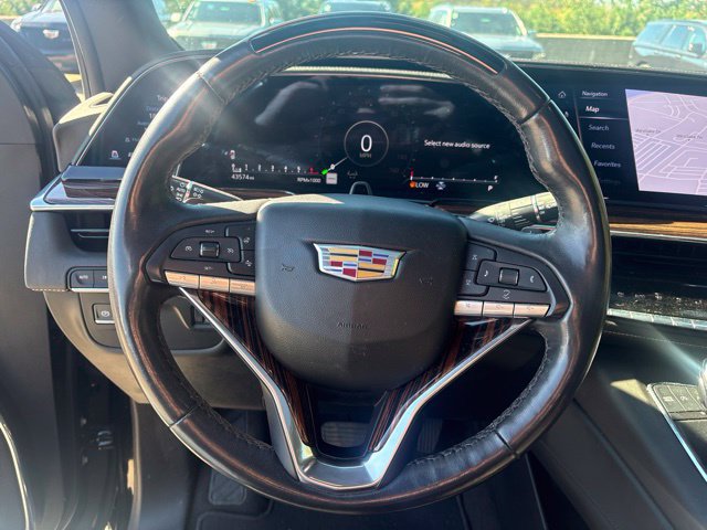 Used 2024 Cadillac Escalade ESV Premium Luxury w/ LPO, Floor Liner Package AWD/4WD image 8