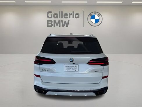 Used 2026 BMW X5 sDrive40i w/ M Sport Package RWD image 8