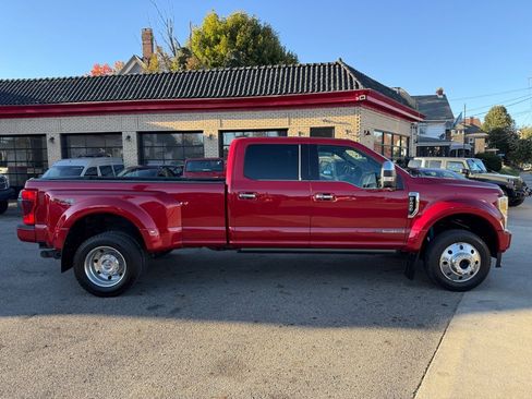Used 2020 Ford F450 Platinum w/ FX4 Off-Road Package image 5