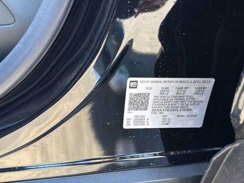 New 2026 Chevrolet Equinox RS w/ Convenience Package III AWD/4WD image 37