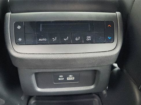 Used 2023 Nissan Pathfinder Rock Creek AWD/4WD image 22