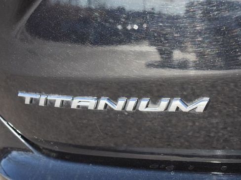 Used 2024 Ford Edge Titanium image 15