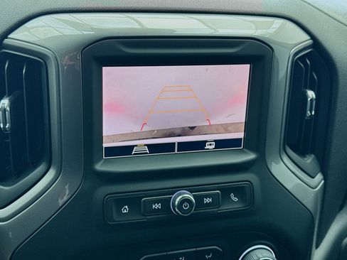 Used 2024 Chevrolet Silverado 1500 Custom Trail Boss w/ LPO, Dark Essentials Package image 10