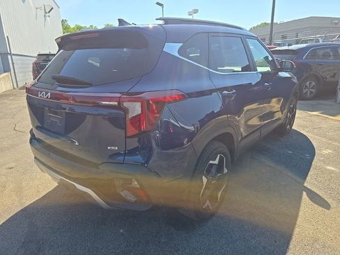 Certified 2024 Kia Seltos EX AWD/4WD image 8
