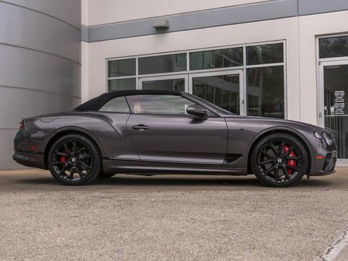 Certified 2024 Bentley Continental GT V8 AWD/4WD image 5